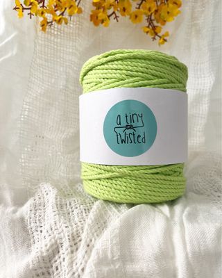 Parrot Green - 2mm Twisted