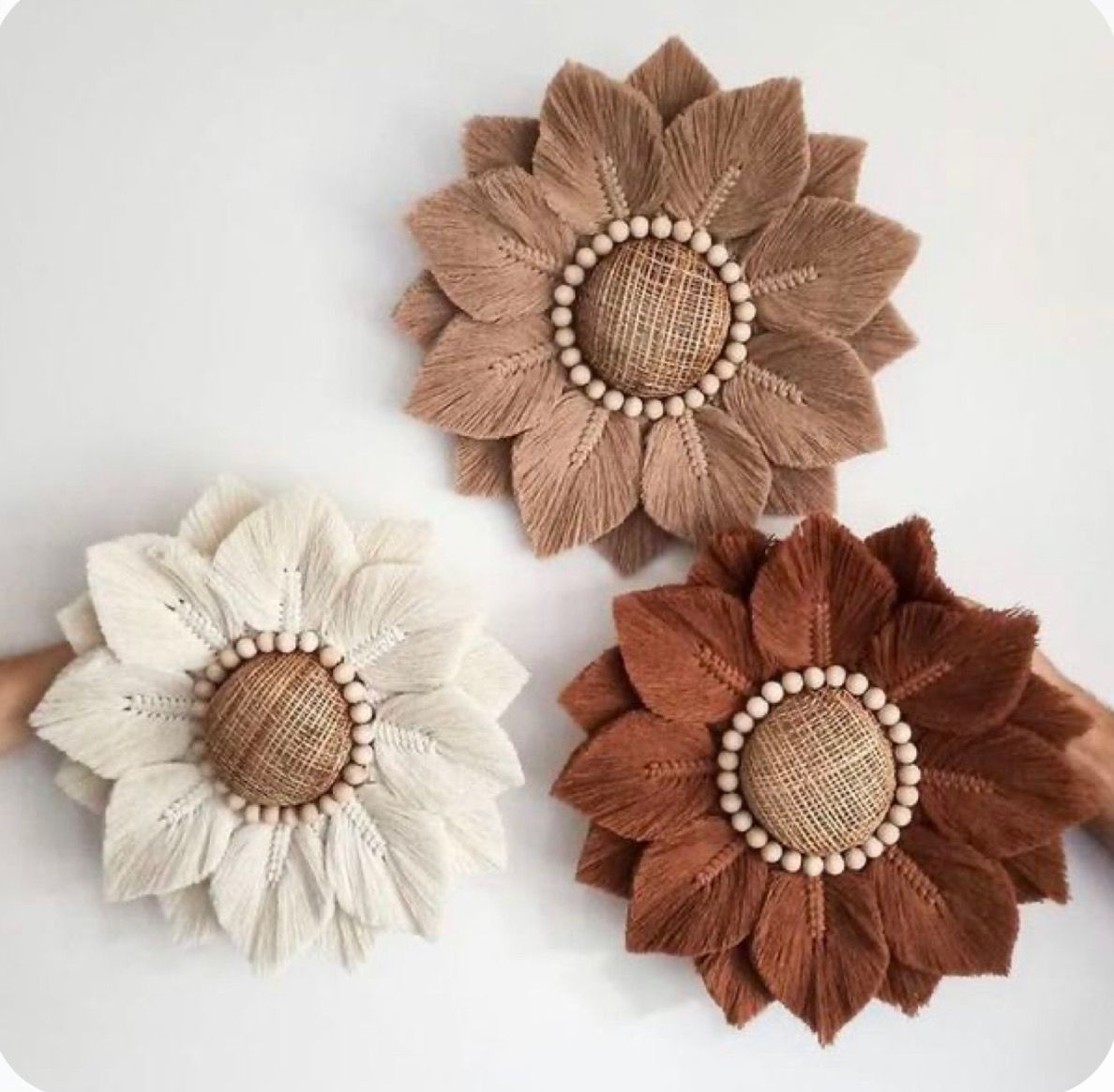 Flower wallhanging