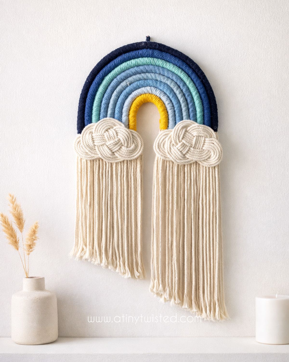 Macrame Rainbow Tail