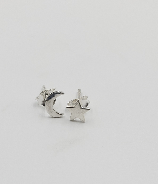 Sinead Cleary SC672 Star and Moon Studs