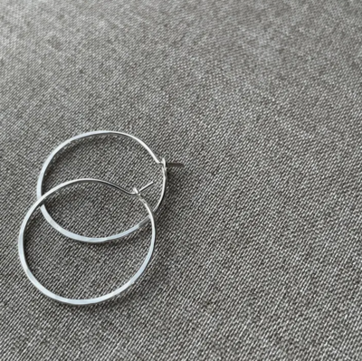 Sol & Stonne Small Hammered Hoops Silver 007