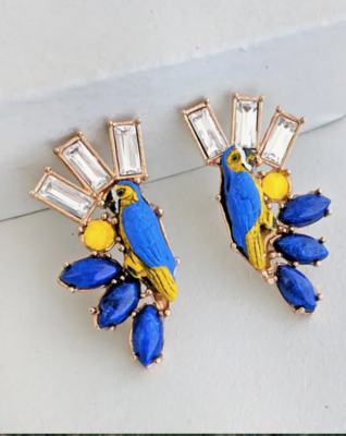 Nuance Parrot Fan Earring NP1