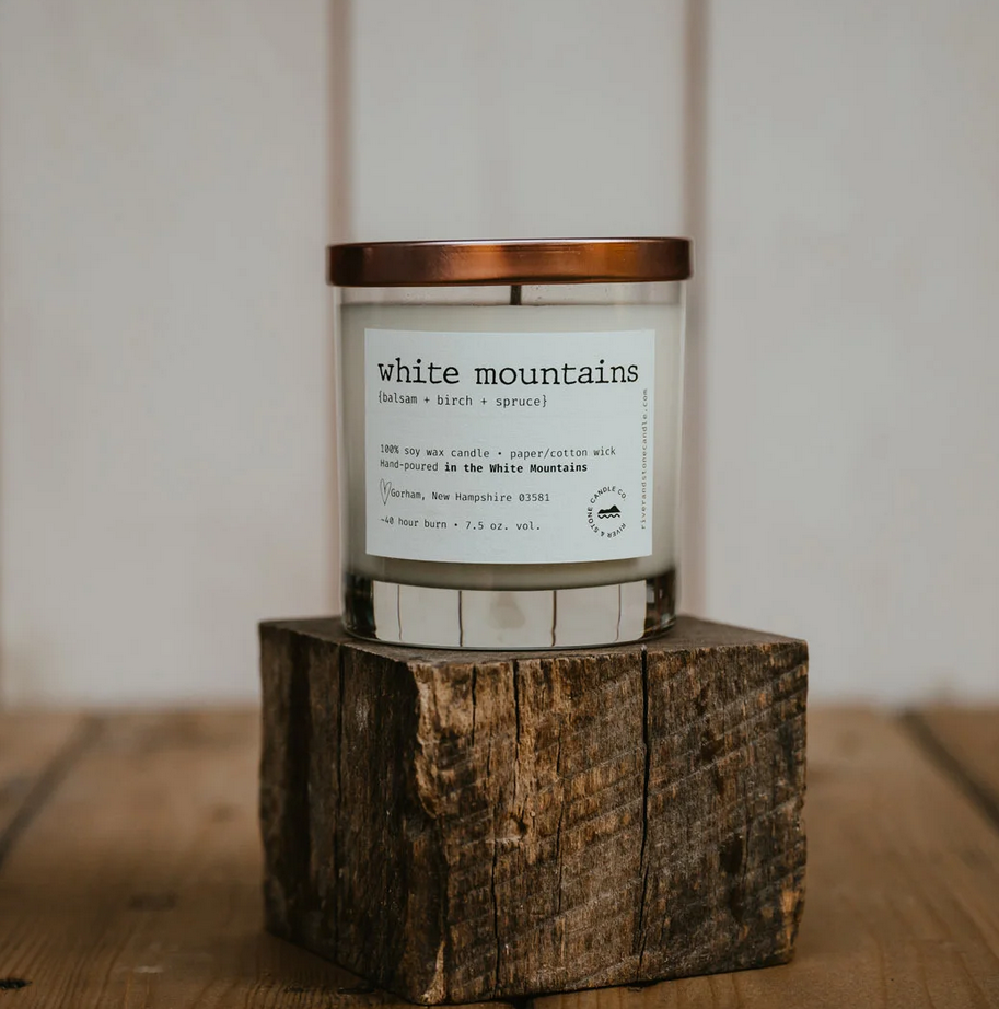 River &amp; Stone Candle Co. White Mountains Soy Candle RS1