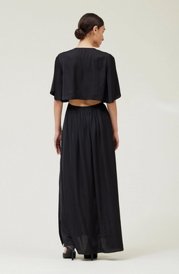 Grade &amp; Gather Unbalanced Skirt Cape Dress
