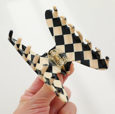 Adorro Checkmate Small Hair Clip AD44
