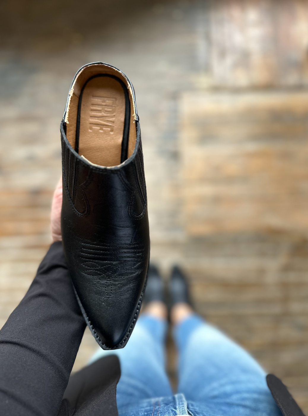 Frye Sacha Mule