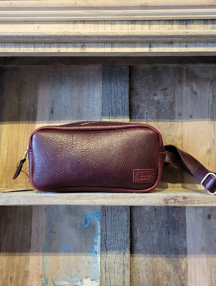 Kingdom Leather Sling Bag in Merlot