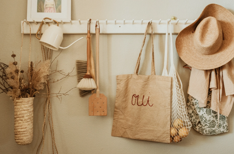 Eloise Et Moi Hand Embroidered Oui Cotton Tote in Beige EM7
