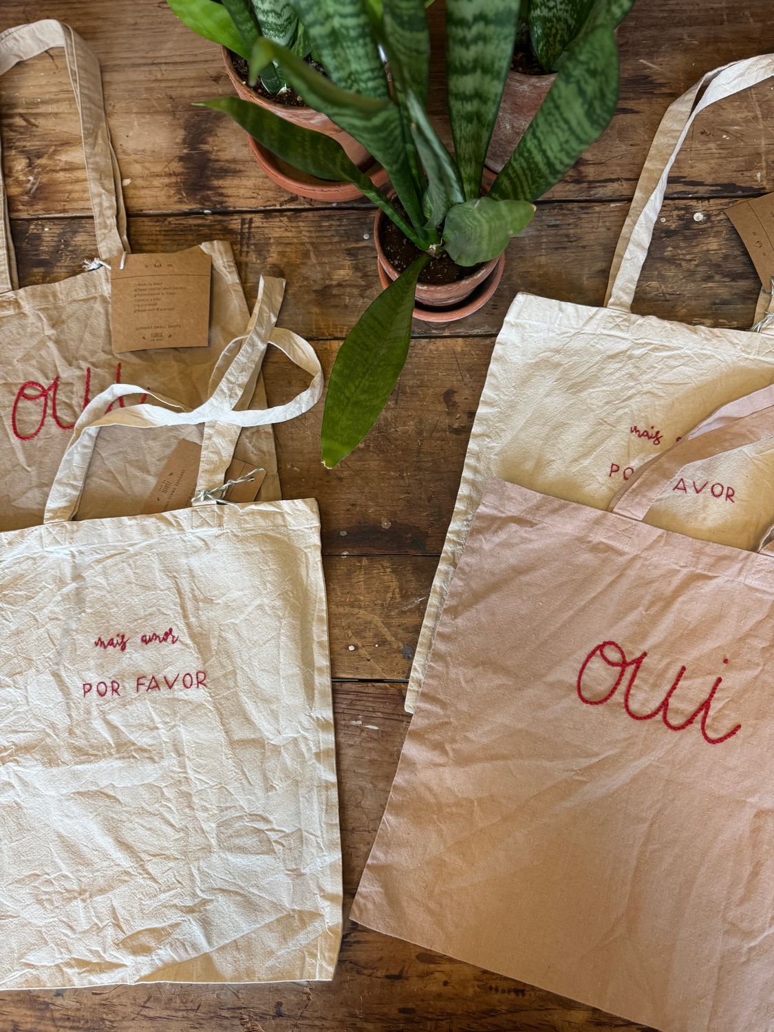 Eloise Et Moi Hand Embroidered Mais Amor Cotton Tote in Undyed EM6