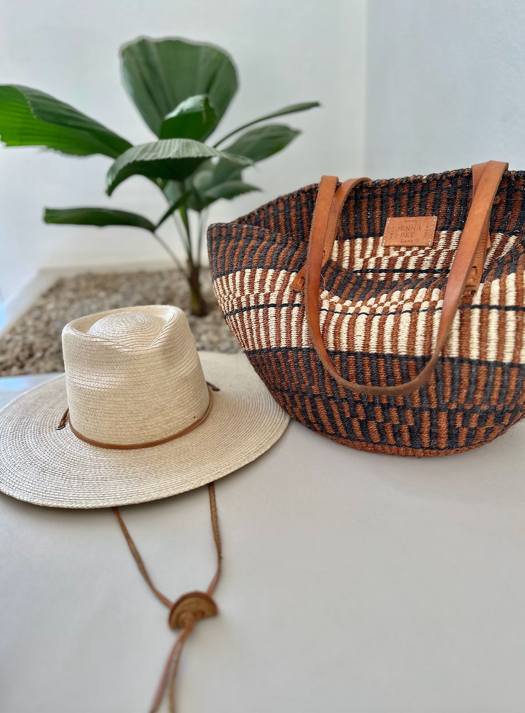 Gigi Pip River Guatemalan Palm Hat display picture 1