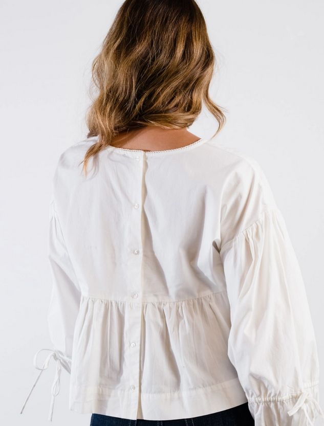Able Skylar Swing Top