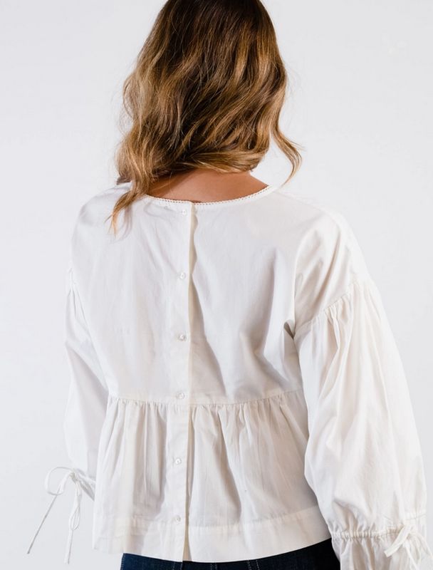 Able Skylar Swing Top