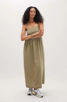 Richer Poorer Linen Maxi Dress (Multiple Colors)