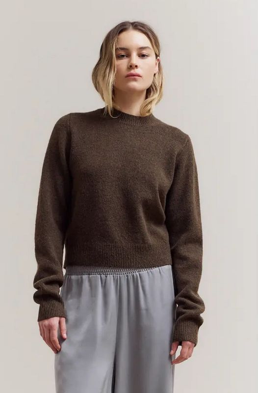 Grade &amp; Gather Basic Crew Neck Sweater (Two Colors)