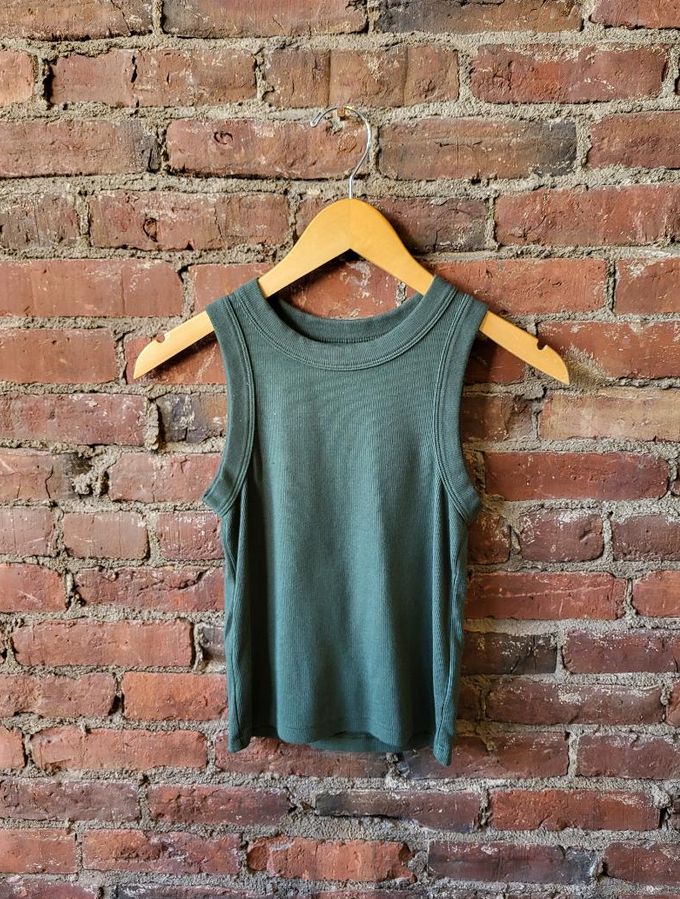Mila Ribbed Crop Tank Top (Multiple Colors)