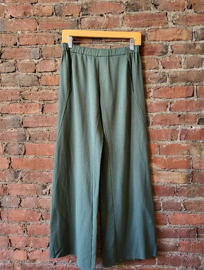 Mila Knit Trouser (Two Colors)