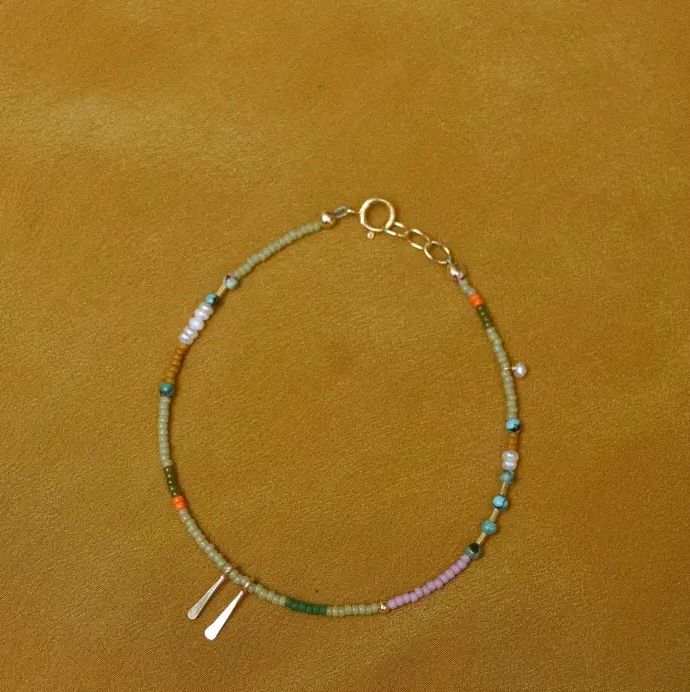 Freestone Single Strand Bracelet - in Sage FST9