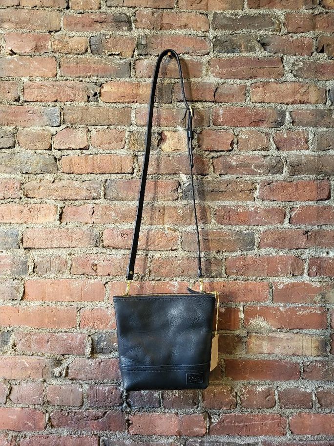Kingdom Leather Althea Crossbody in Black