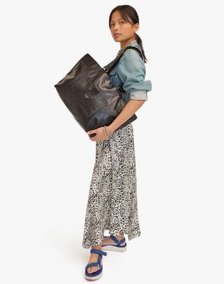 Clare V. Grande Bateau Tote in Black