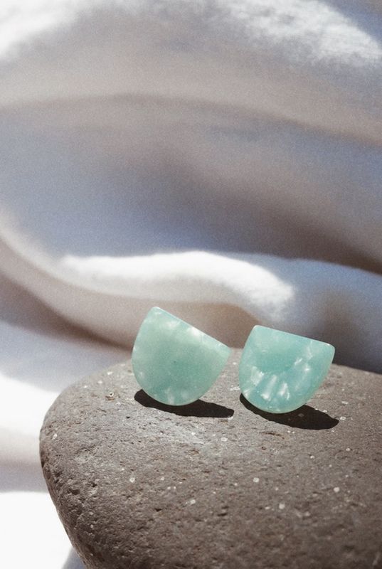 Goldie Jewelry Costa Studs GL37