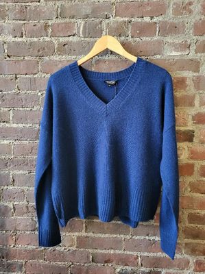 Estheme Cashmere V-Neck Sparkle Sweater 17078
