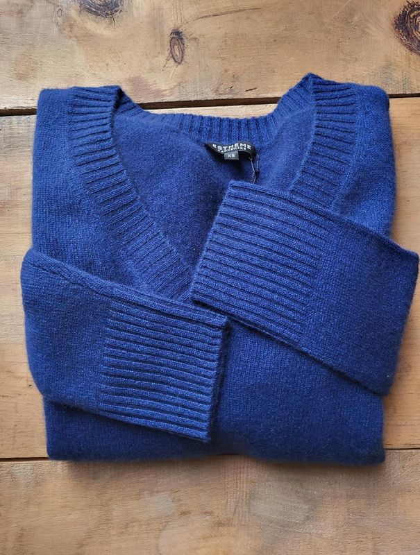 Estheme Cashmere V-Neck Sparkle Sweater 17078