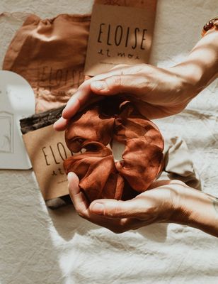 Eloise Et Moi Plant Dyed Plastic Free Organza Silk Scrunchy in Bourbon EM11