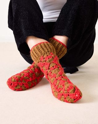 Mersea La Paz Crochet Slipper Socks (Two Colors)