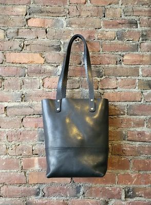 Kingdom Leather Horween Sugaree Bag in Black