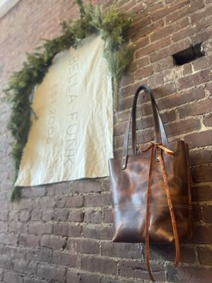 Kingdom Leather Sugaree Bag in Brown