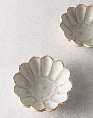 Flower Petal Pinch Bowl Small FD1