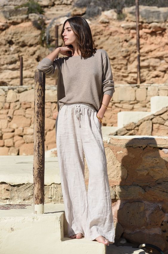 Beachwood The Label The Cashmere Cove Crew Neck (Two Colors)