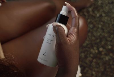 Riddle Oil Milky Spray Lotion Santal