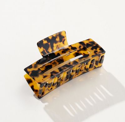Adorro Luna Large Rectangle Claw Clip in Tortoise AD22