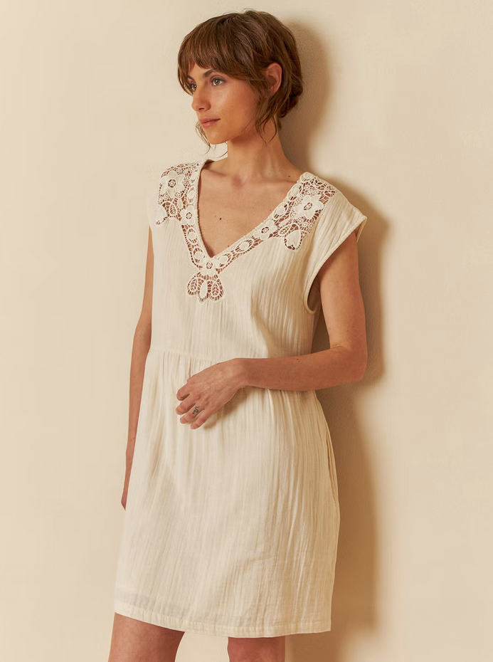 Indi &amp; Cold Short Dress with Lace