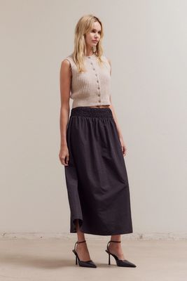 Grade &amp; Gather Fitted Button Up Sleeveless Top
