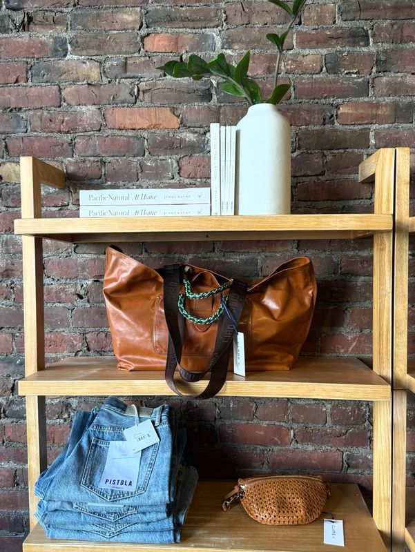 Clare V. Grande Bateau Tote in Camel