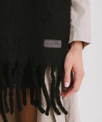 Gigi Pip Mik Oversized Scarf 