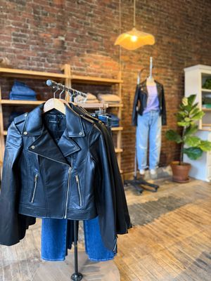 Lamarque Donna 21 Iconic Leather Biker Jacket