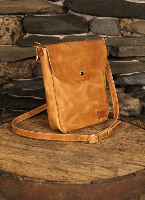 Kingdom Leather Terrapin Bag in Natural 