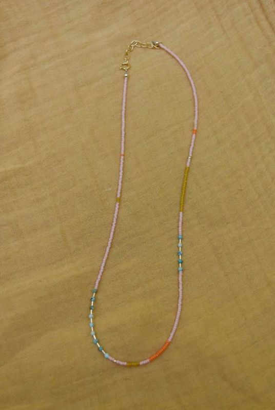 Freestone Dainty Beaded Choker - Blush with Turquoise FST16