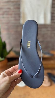 Tkees Solids No. 37 in Washed Black