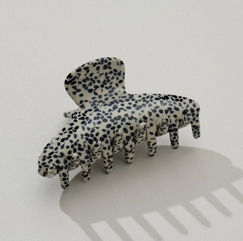 Adorro Adrienne Core Classic Claw Clip in Multi AD135