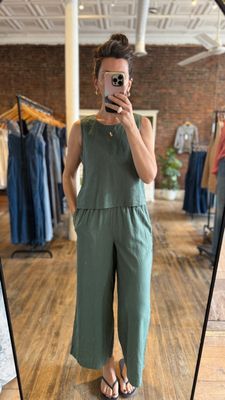 Z Supply Sloane Linen Top (Two Colors)