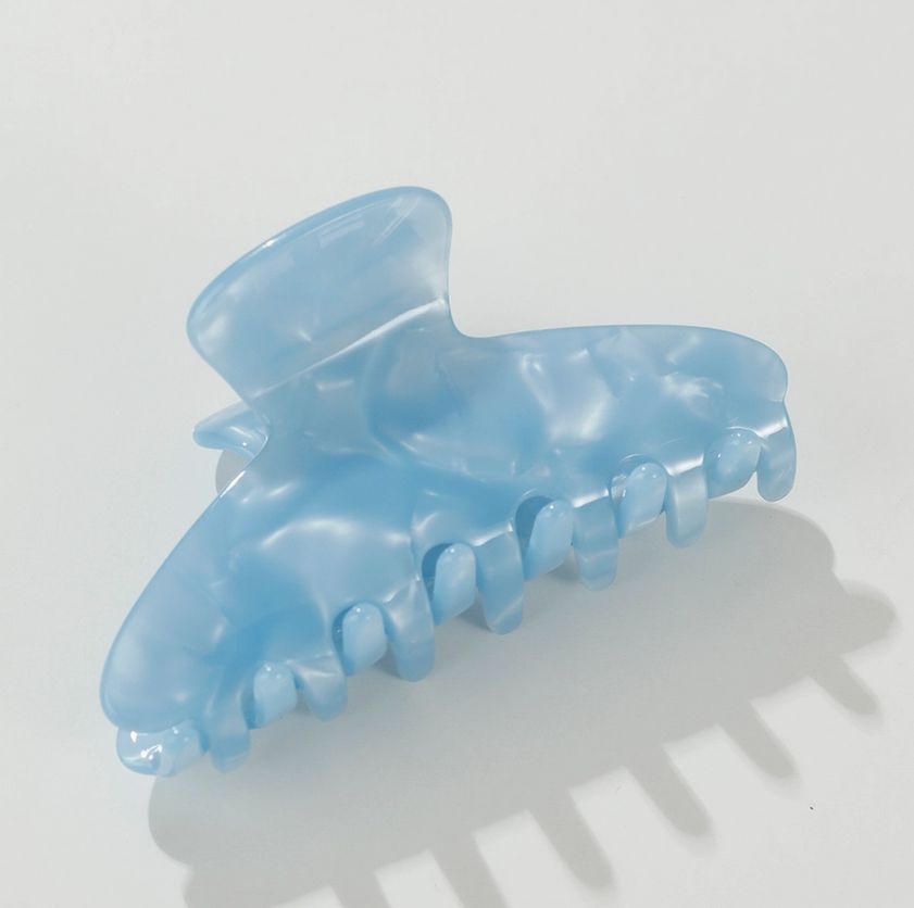 Adorro Saltwater Blue Claw Clip AD141