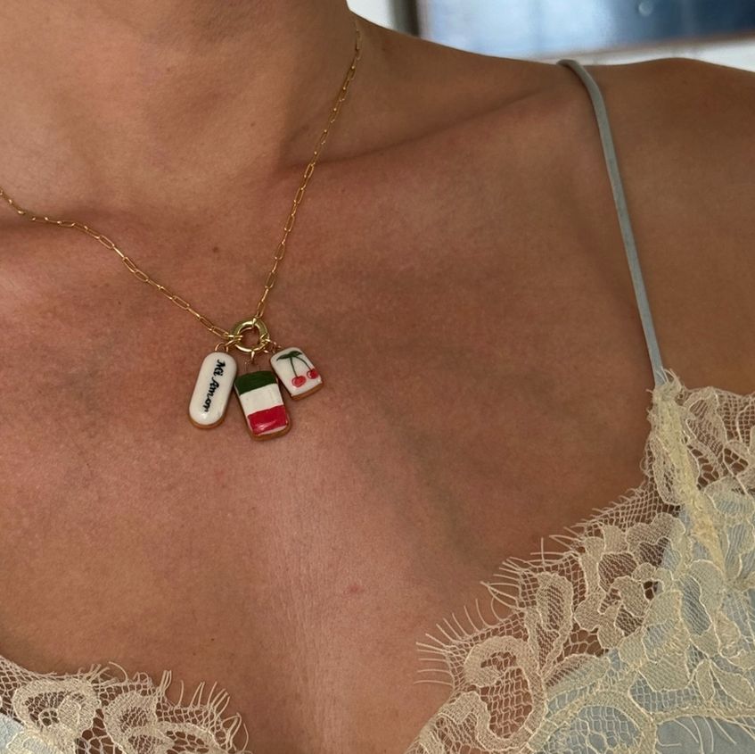 Sha Parle Mi Amor Charm SH14