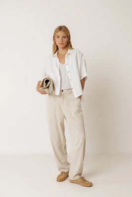 Indi & Cold Camisa Marfil Crop Linen Shirt