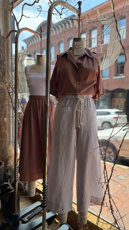 Lilla P Elbow Sleeve Button Down in Bark