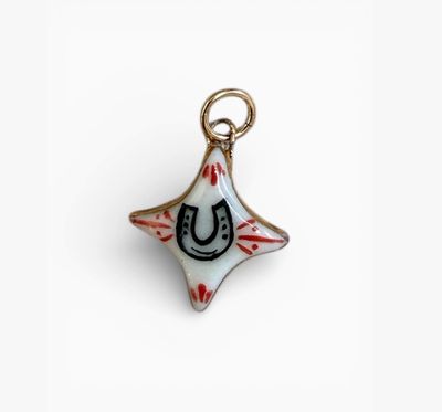 Sha Parle Horseshoe 4-Point Star Charm Red Accent SH28