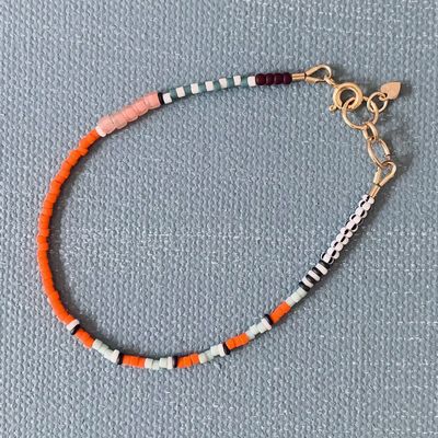 Alice Rise Thinnest Line Bracelet in Marigold AL39